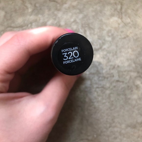 L’Oréal Infallible Full Wear Concealer - Picture 2 of 2